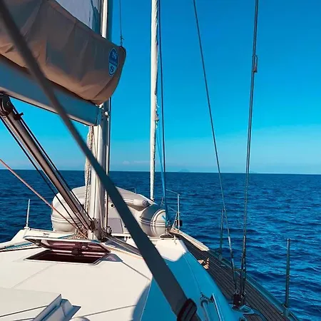 Boat And Breakfast Palerme